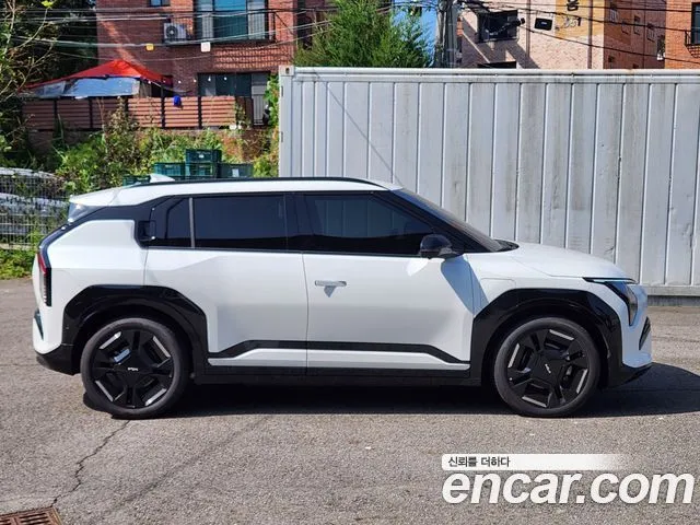 Kia EV3 — фото 6