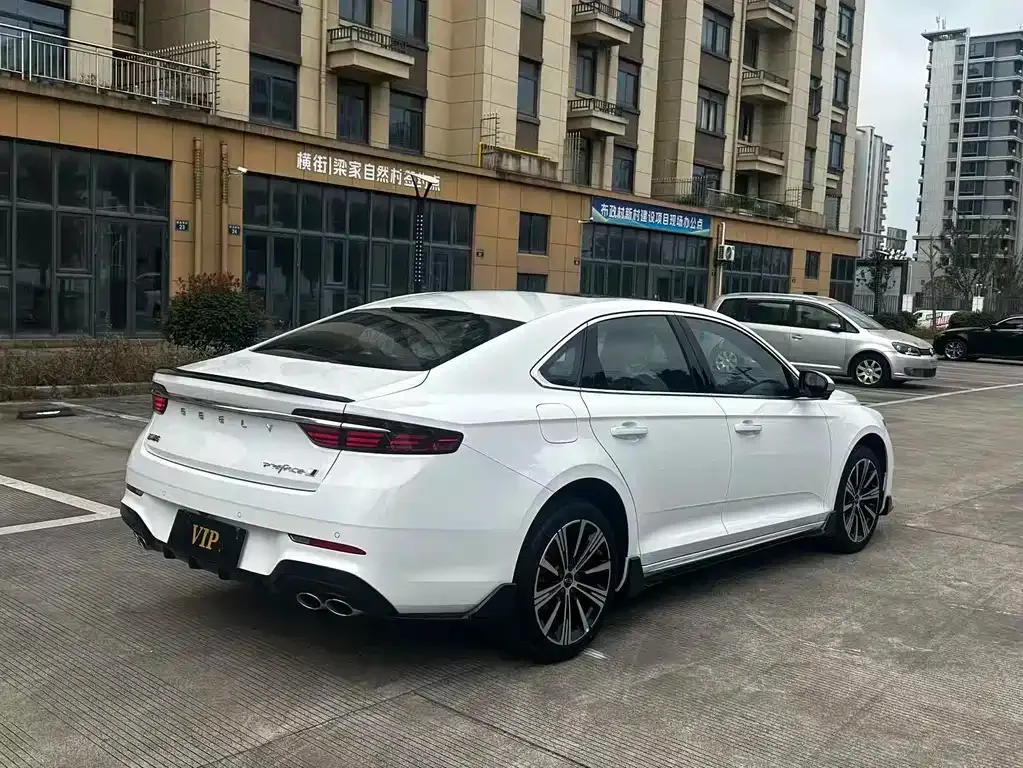 Geely Xingrui — фото 9