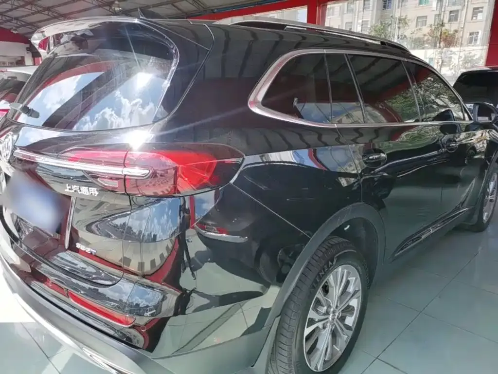 Buick Envision Plus — фото 8