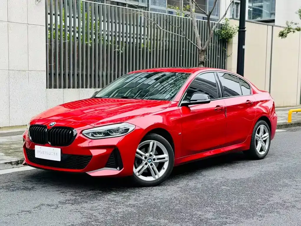 BMW 1 Series — фото 1