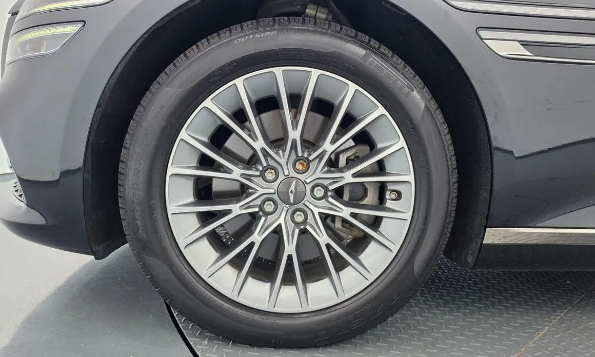 Genesis G80 — фото 10