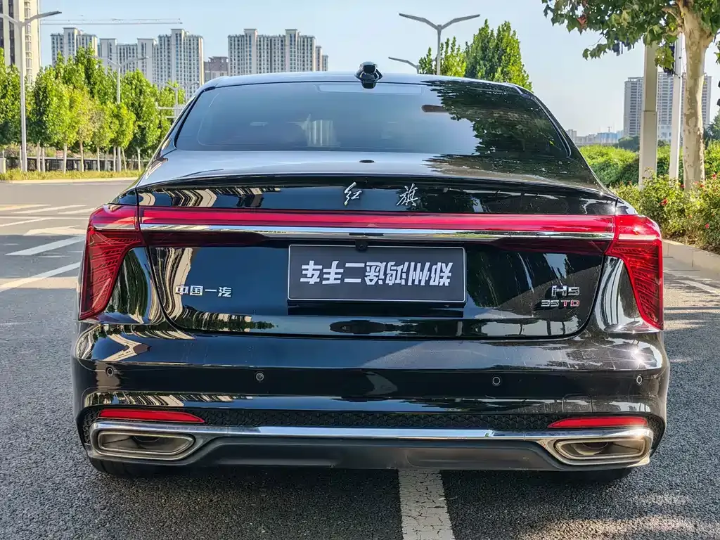 Hongqi H5 — фото 8