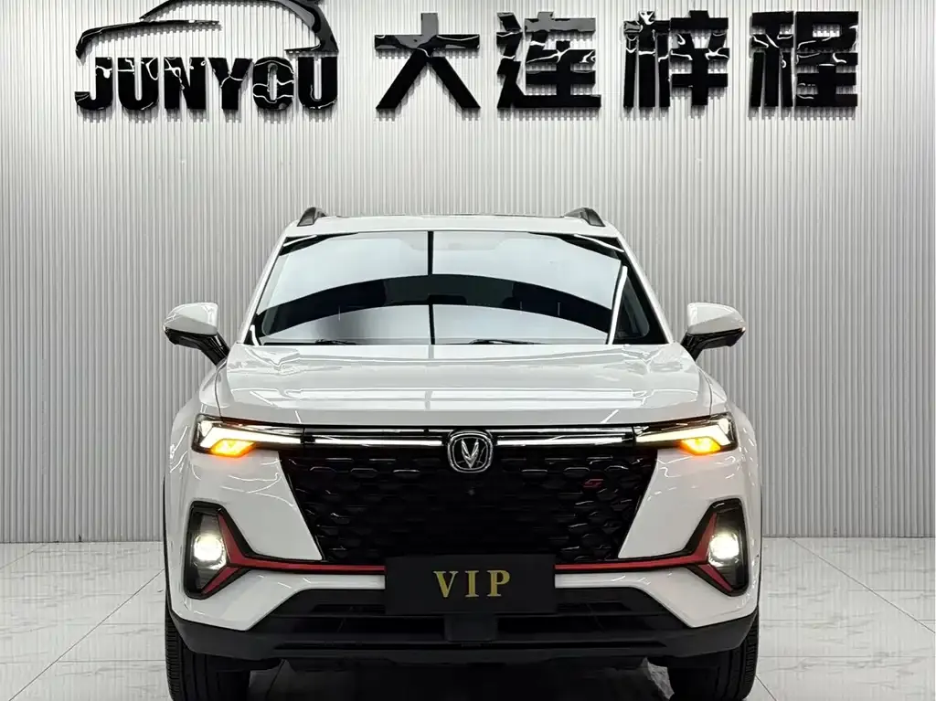 Changan CS35PLUS — фото 2