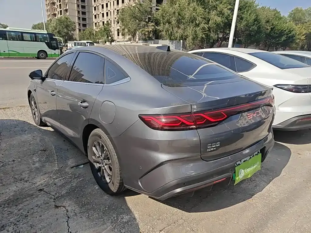 BYD Qin L — фото 2