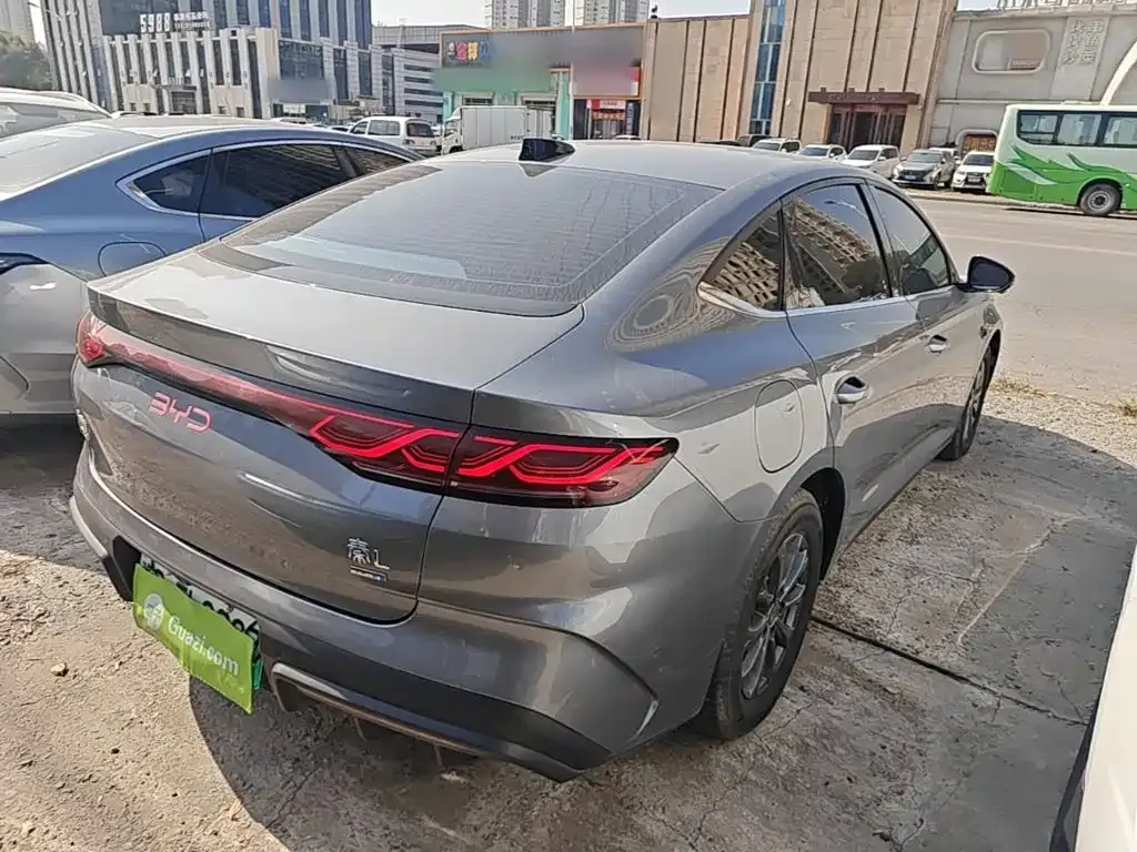 BYD Qin L — фото 3