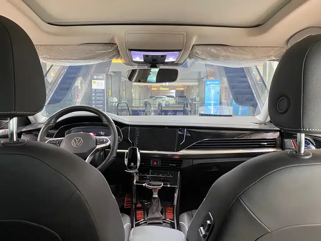 Volkswagen Passat — фото 3