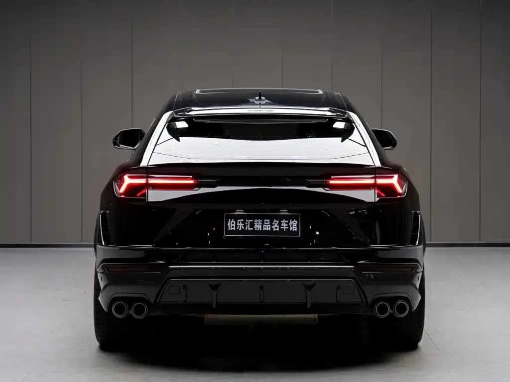 Lamborghini Urus — фото 2