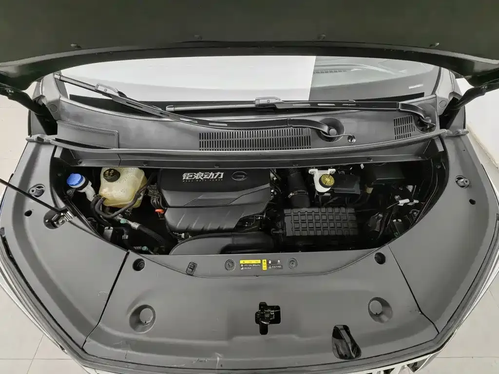 GAC Motor Trumpchi M8 — фото 10