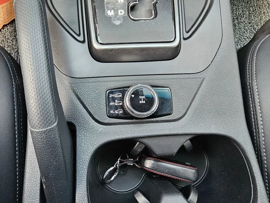 KG Mobility (Ssangyong) Rexton — фото 10