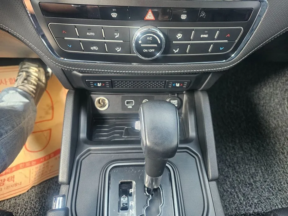 KG Mobility (Ssangyong) Rexton — фото 8