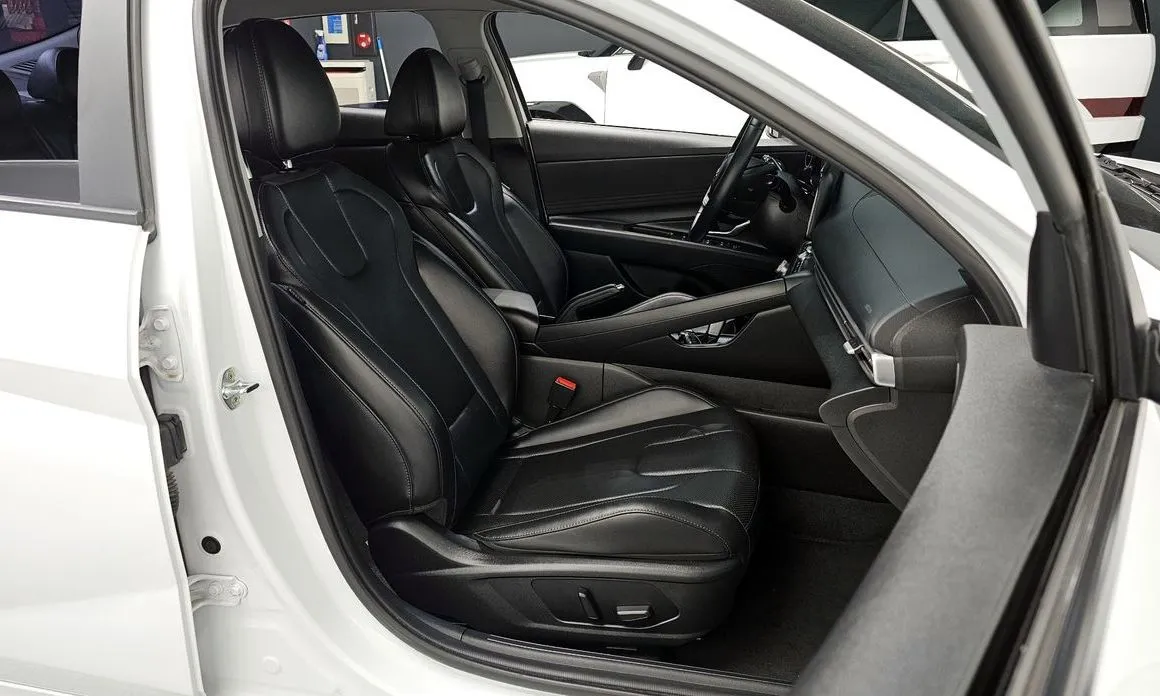 Hyundai AVANTE — фото 6