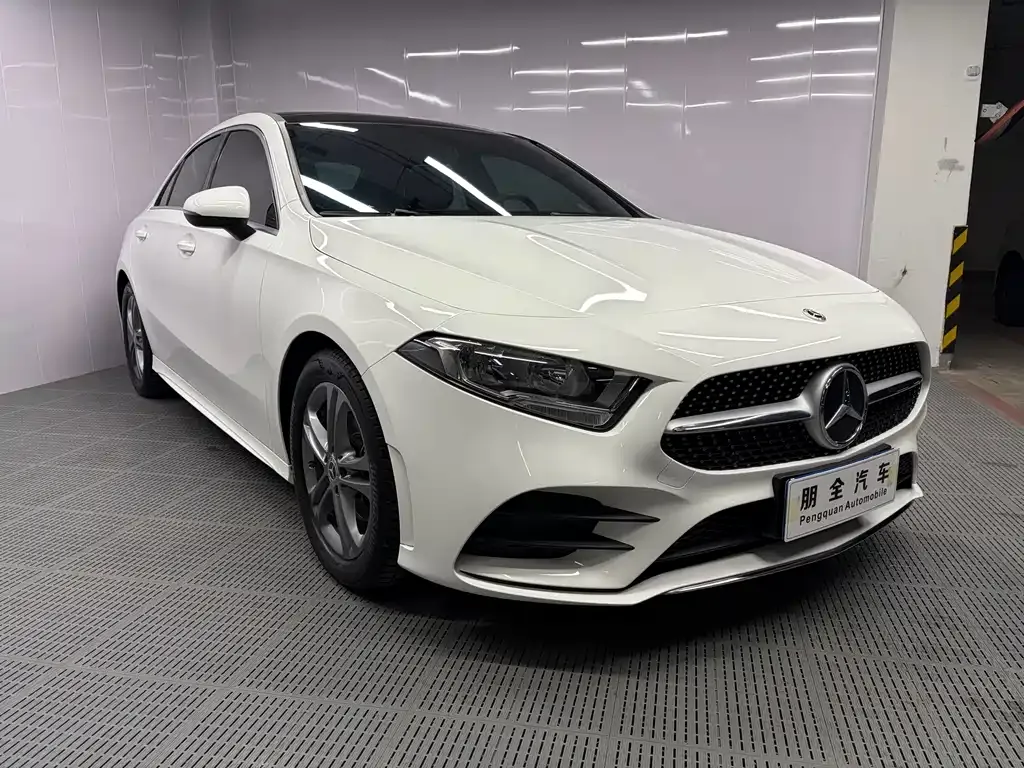Mercedes-Benz A-Class — фото 10