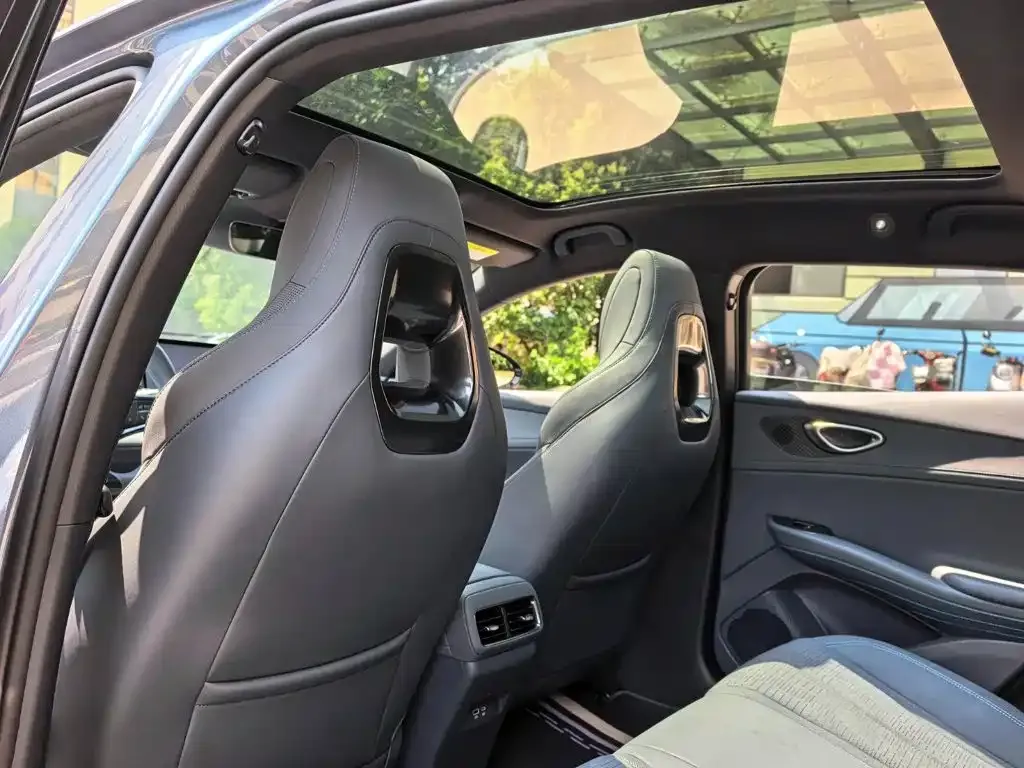 BYD Seal 06GT — фото 8