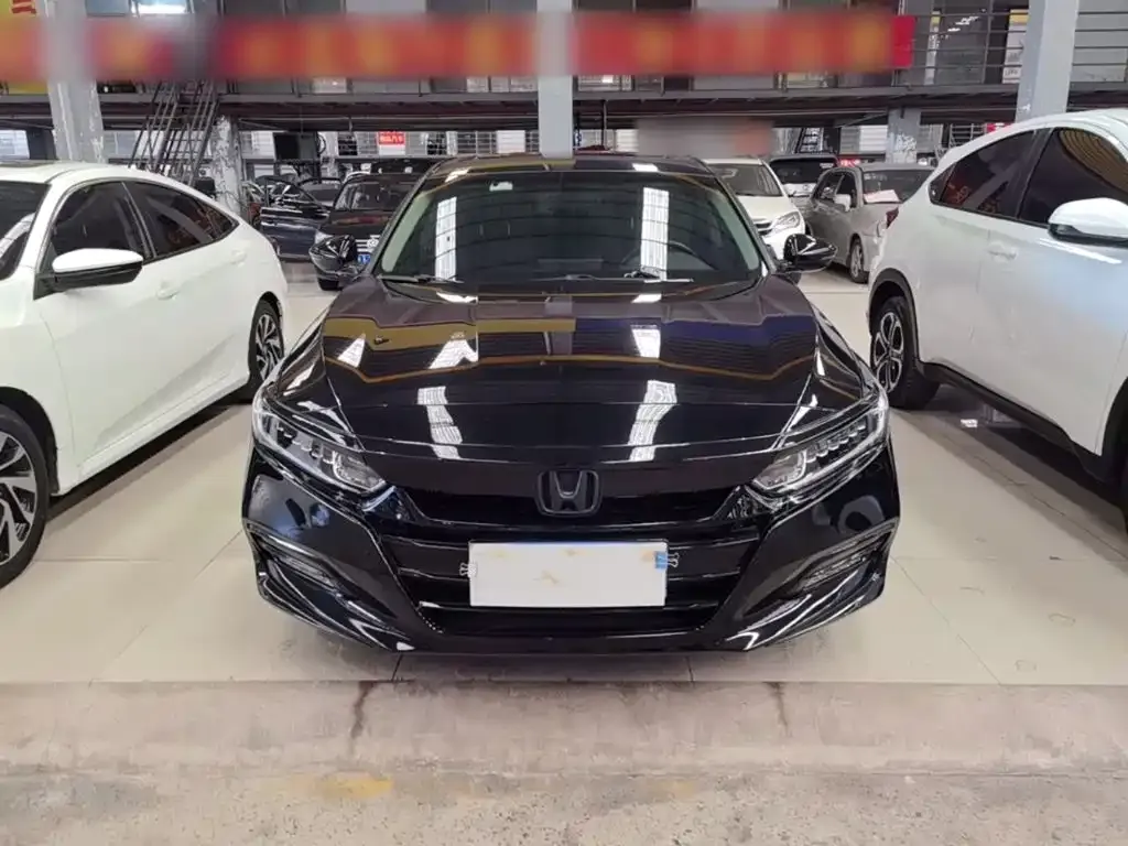 Honda Accord — фото 7