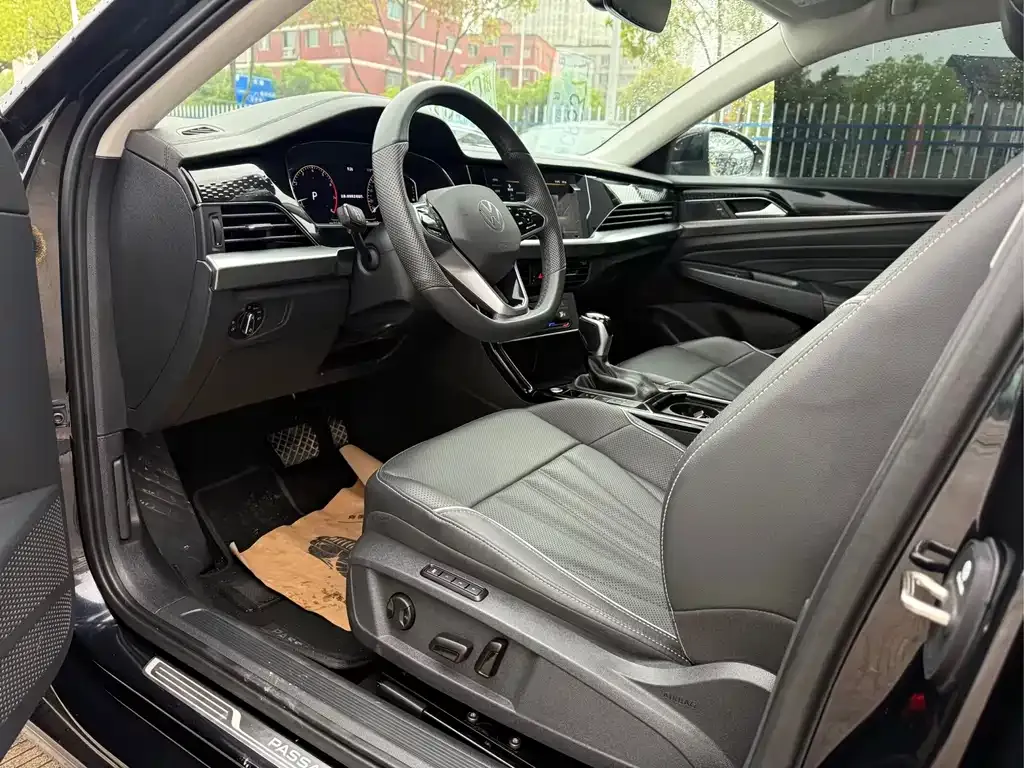 Volkswagen Passat — фото 5