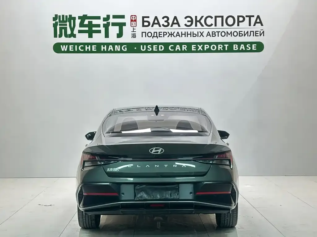 Hyundai Elantra — фото 5