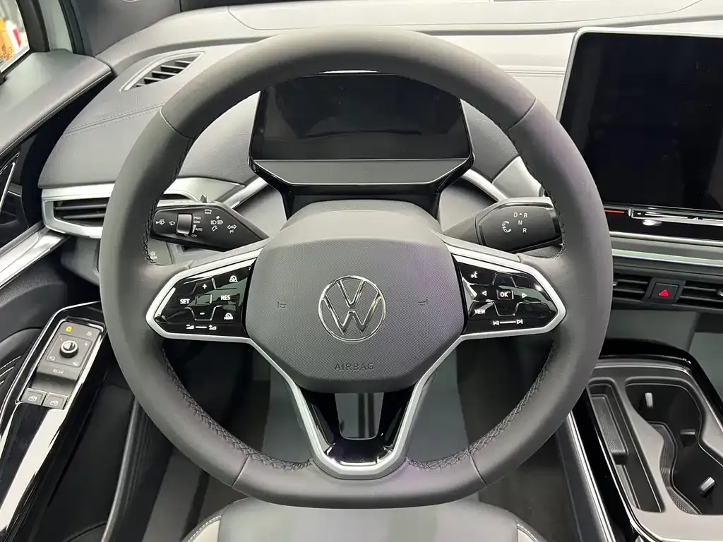 Volkswagen ID.4 Crozz — фото 10