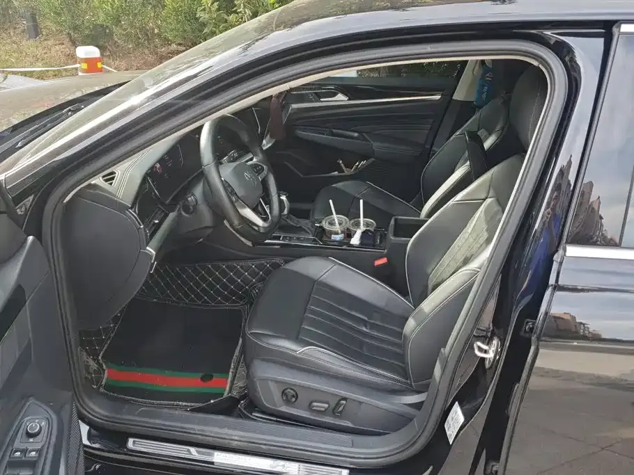 Volkswagen Passat — фото 3