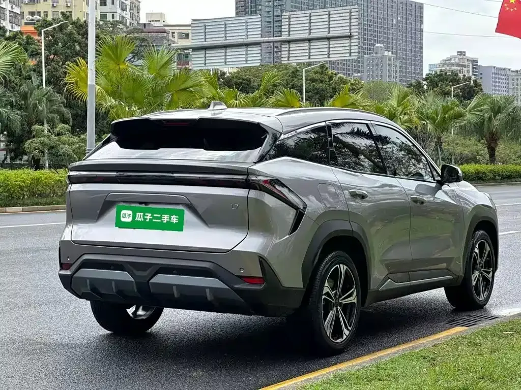 Geely Galaxy L7 — фото 8