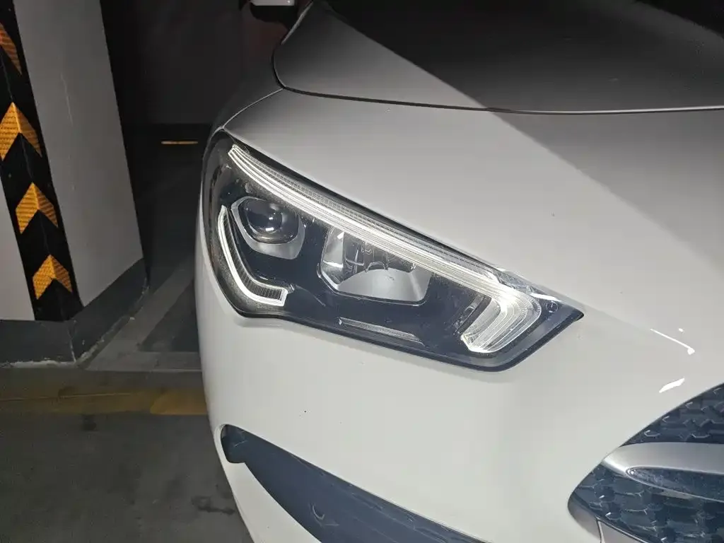 Mercedes-Benz CLA (Import) — фото 2