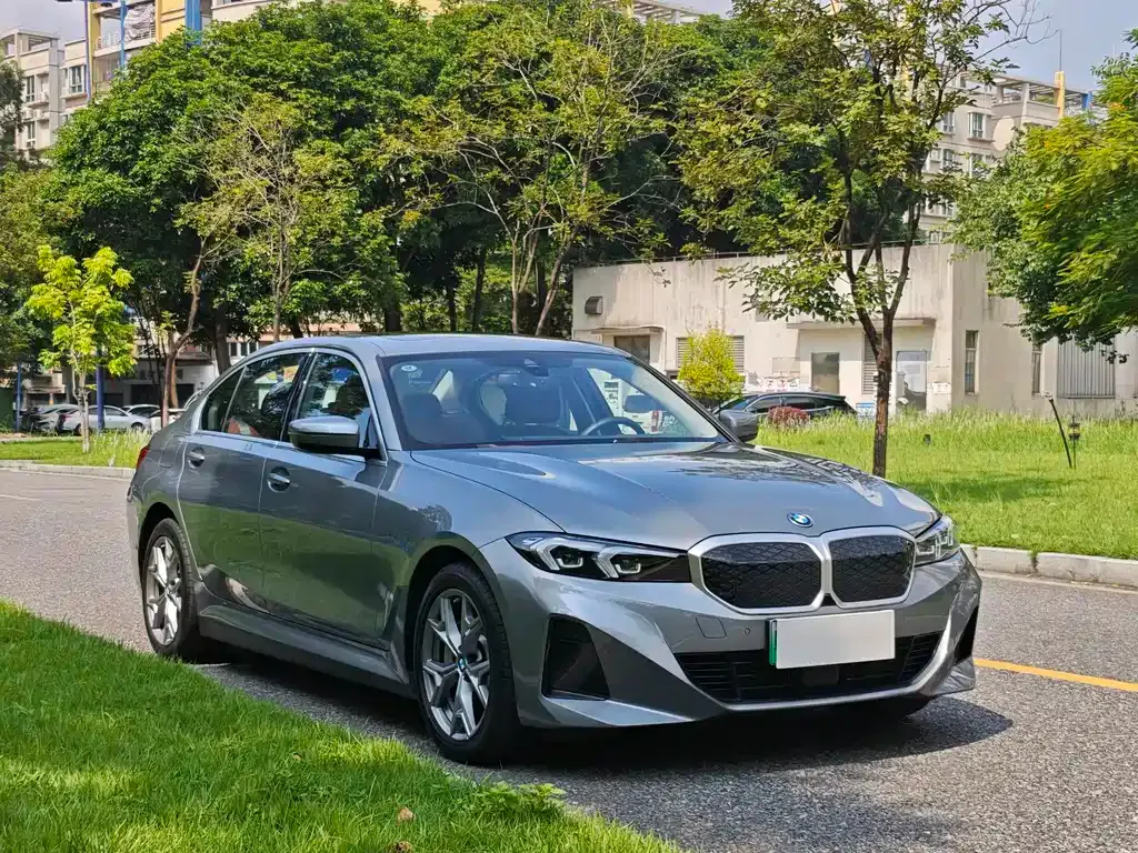 BMW i3 — фото 5