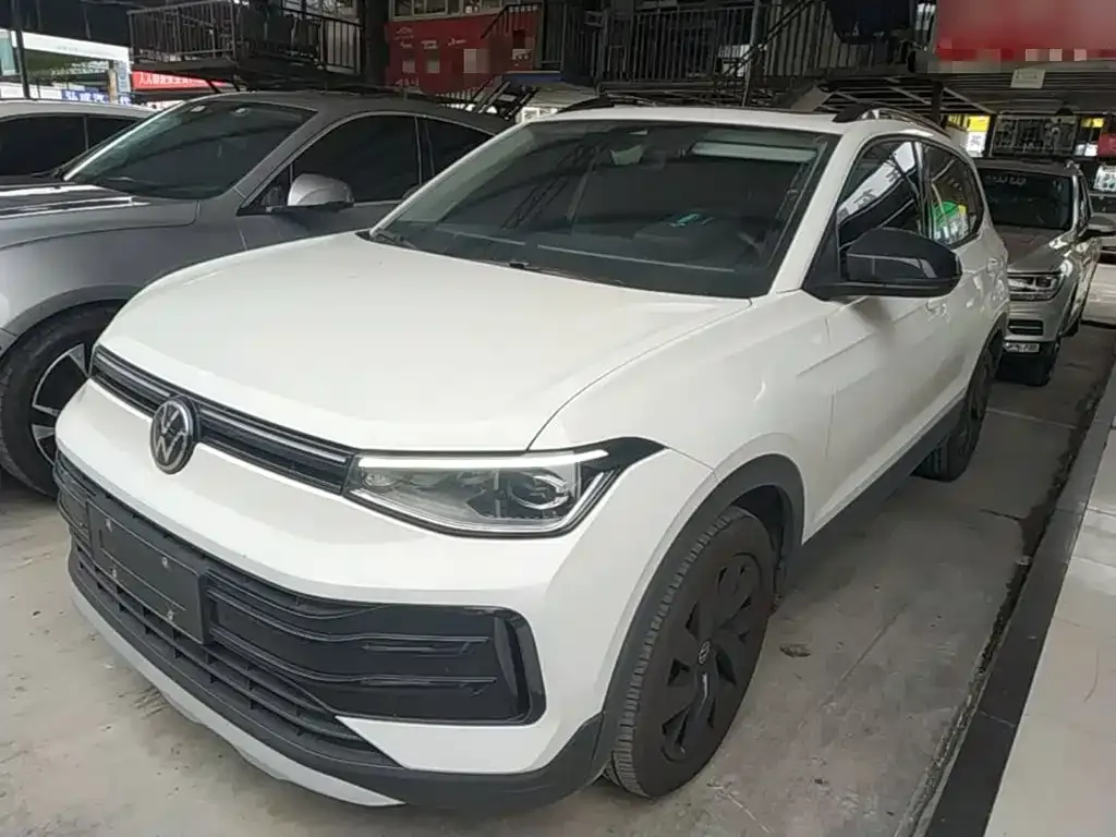 Volkswagen Tharu — фото 1