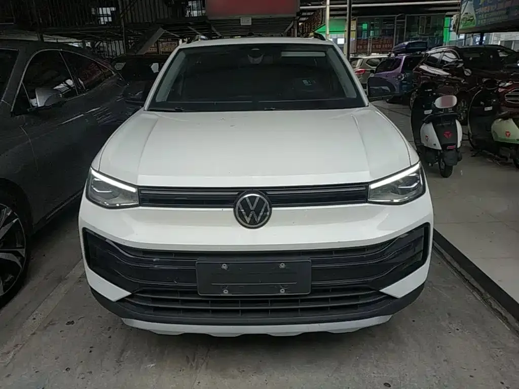 Volkswagen Tharu — фото 7