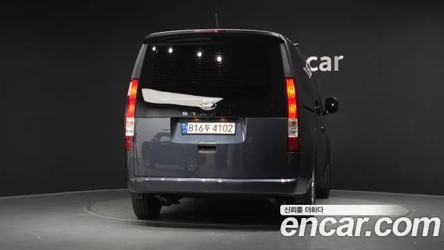 Hyundai Staria — фото 3