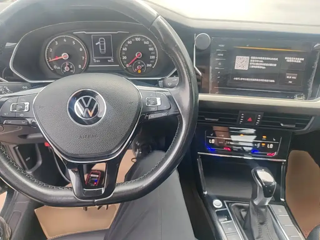 Volkswagen Passat — фото 4