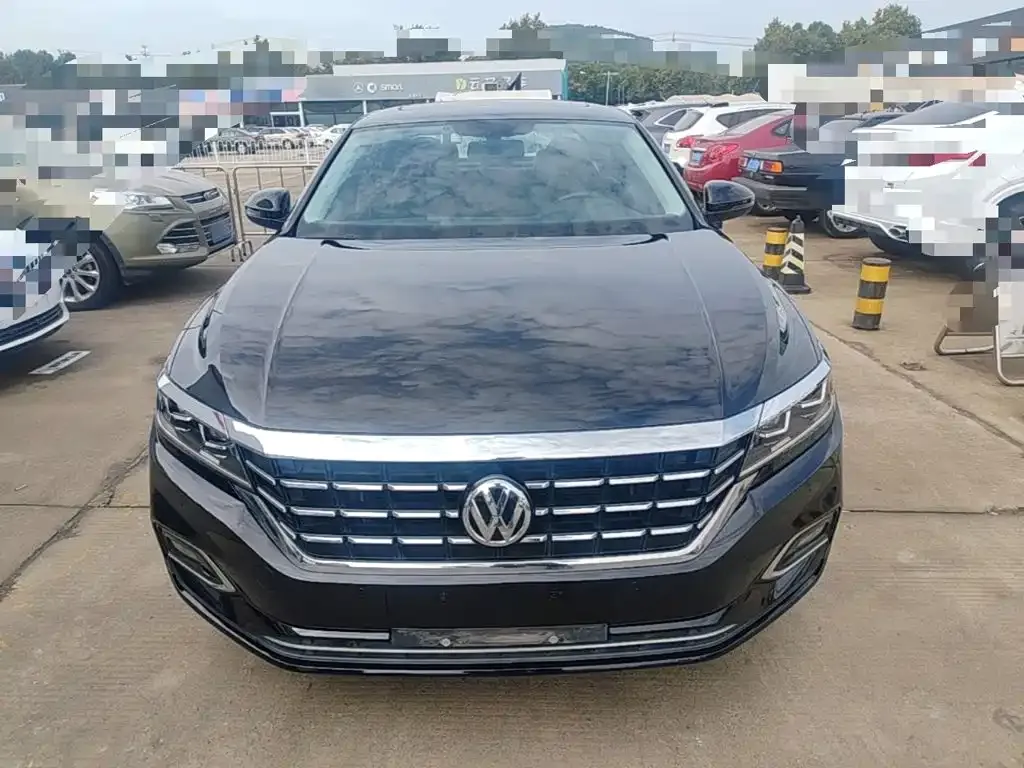 Volkswagen Passat — фото 5