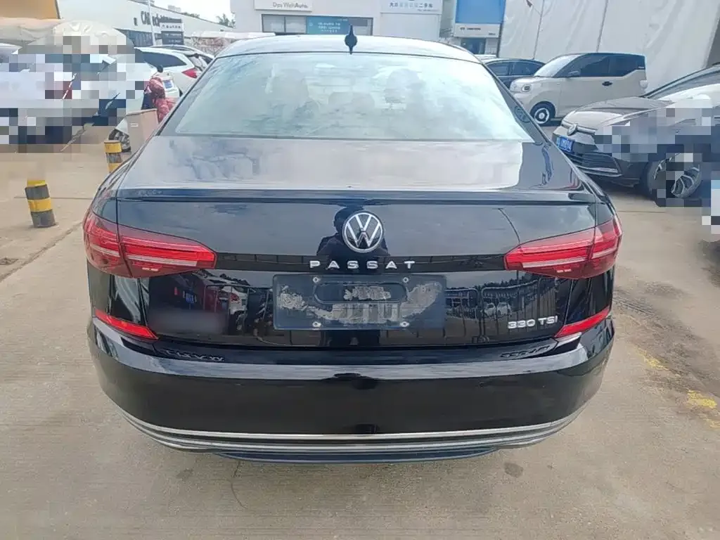 Volkswagen Passat — фото 10