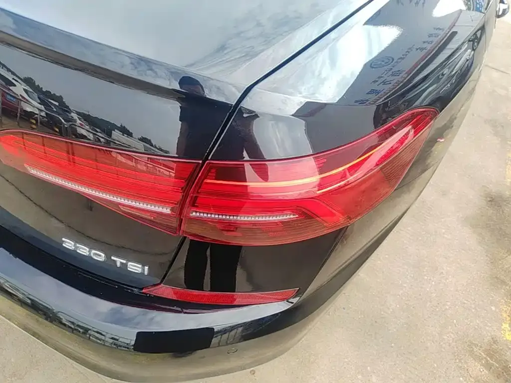Volkswagen Passat — фото 3