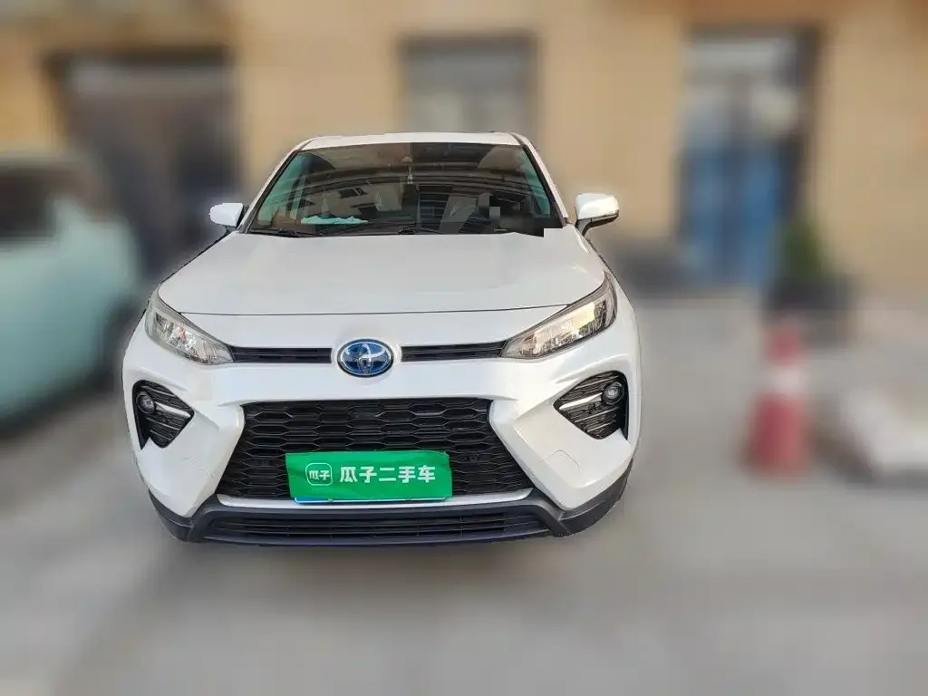 Toyota Wildlander — фото 2