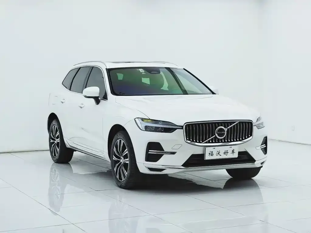 Volvo XC60 — фото 4