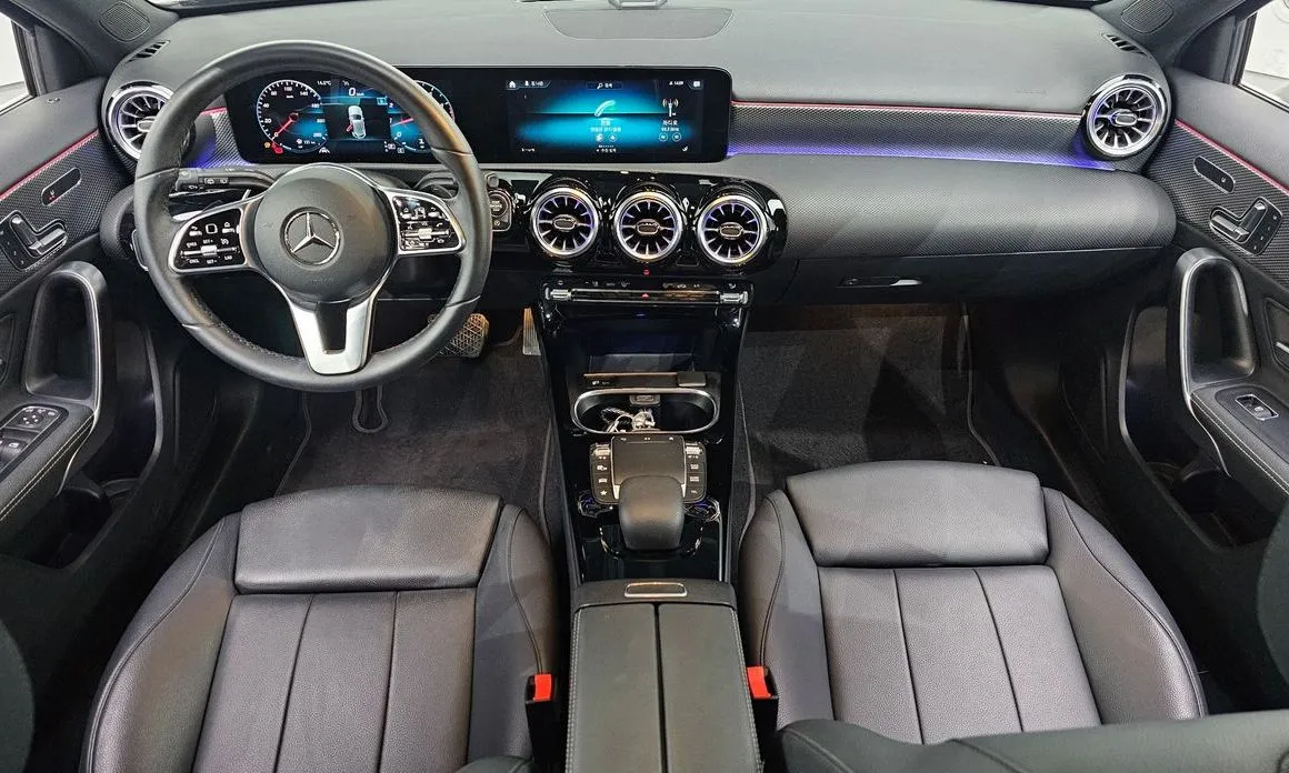 Mercedes-Benz A-Class — фото 10