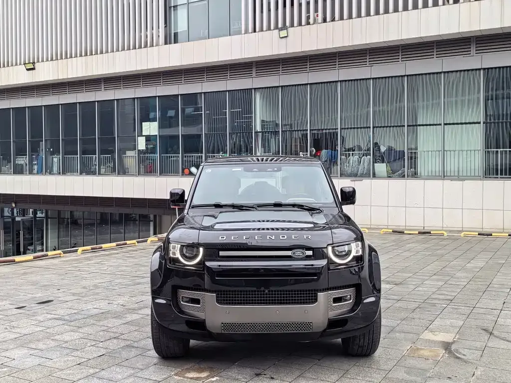 Land Rover Defender — фото 4