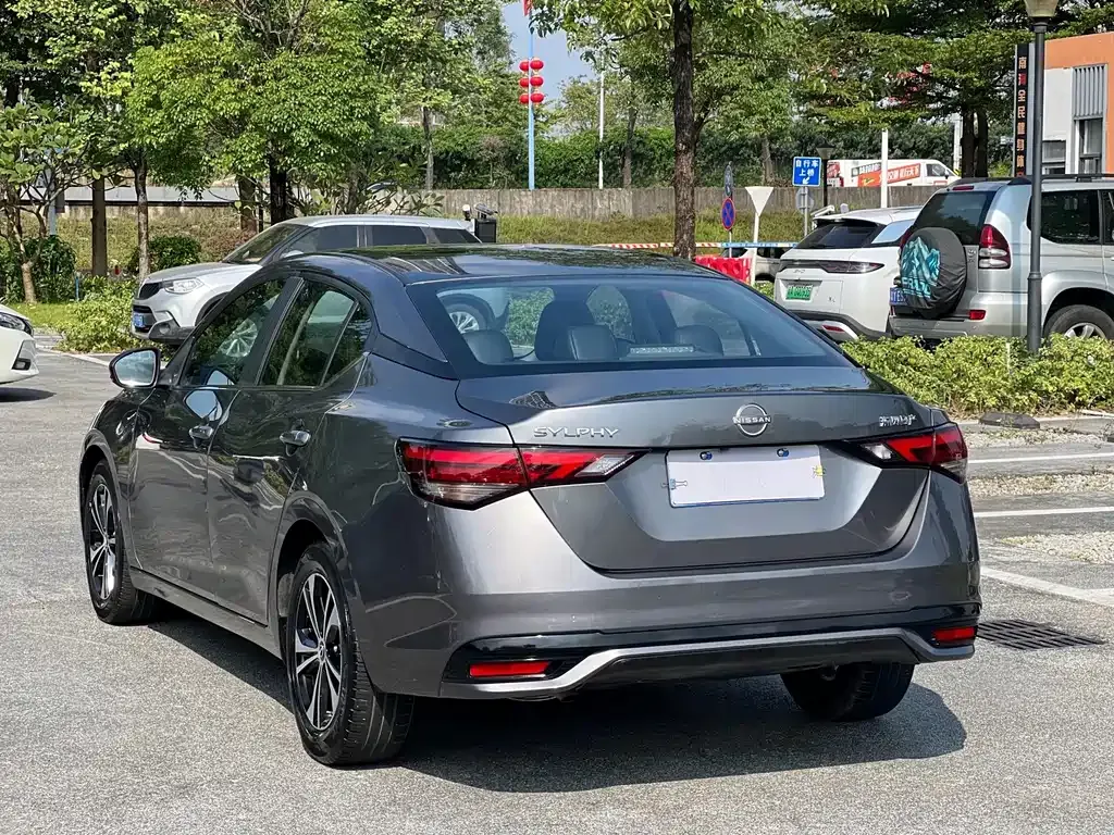Nissan Sylphy — фото 10