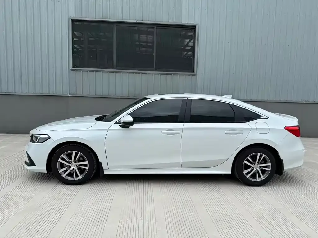 Honda Civic — фото 9