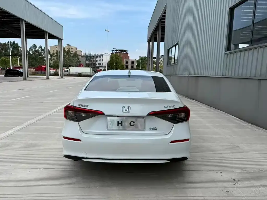 Honda Civic — фото 6