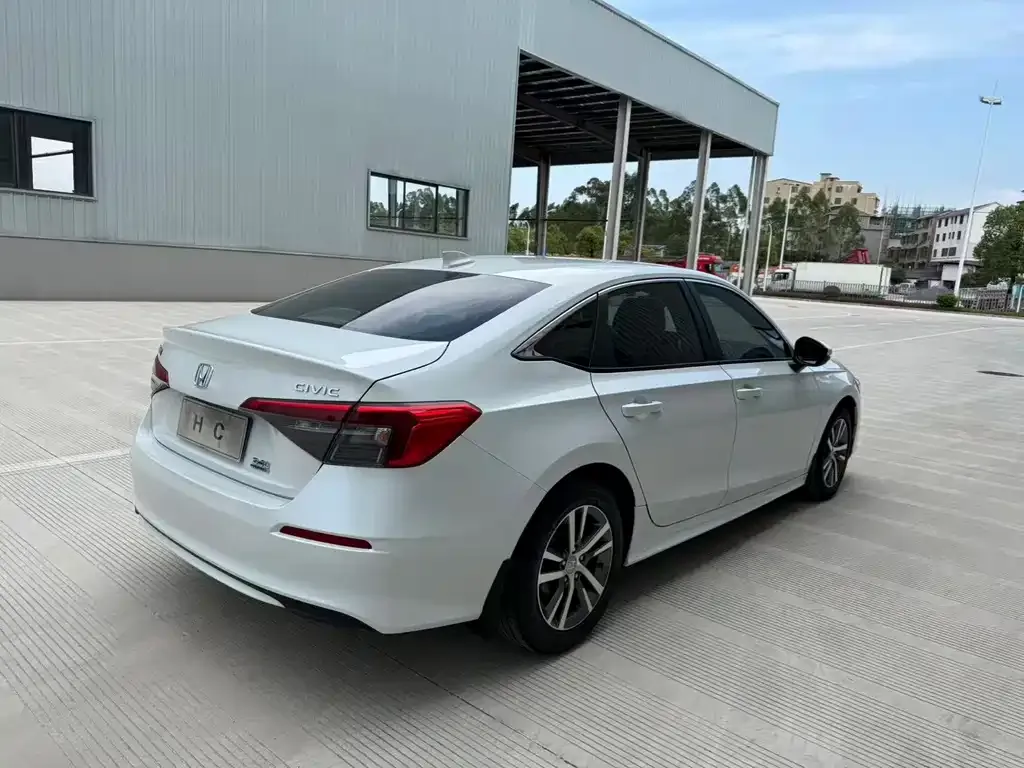 Honda Civic — фото 5
