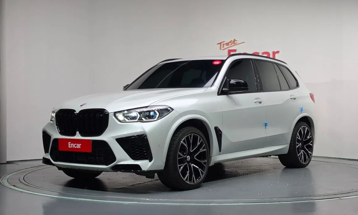 BMW X5M — фото 1