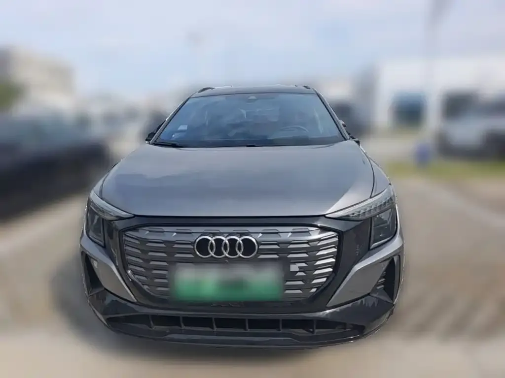 Audi Q5 e-tron — фото 4