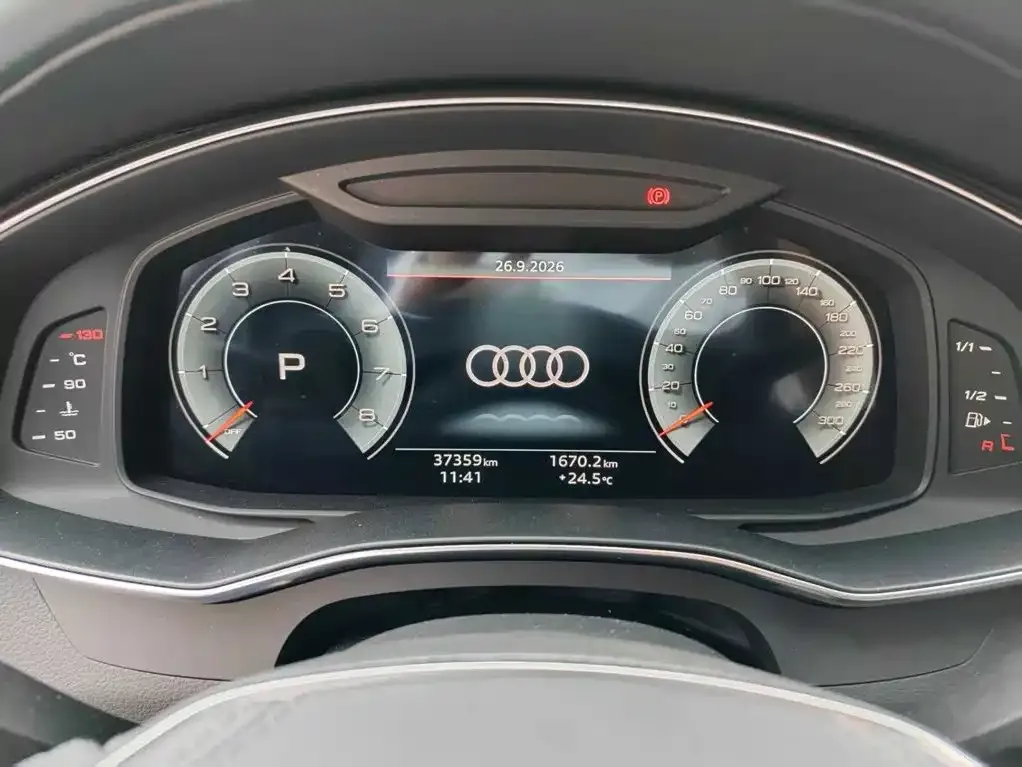 Audi A6L — фото 2