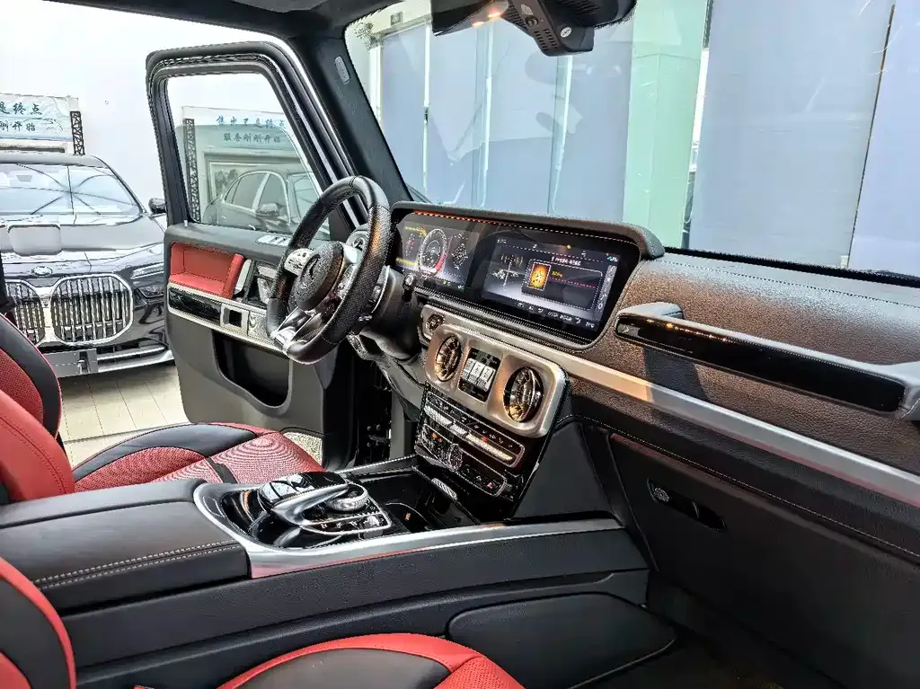 Mercedes-Benz G-Class AMG — фото 7