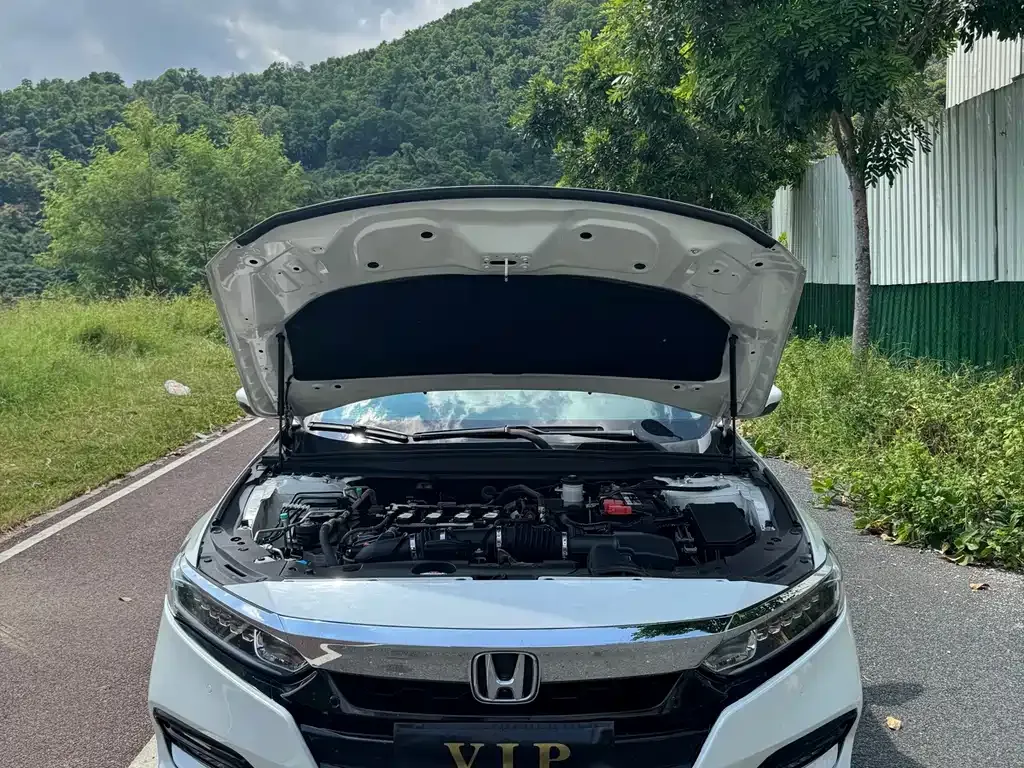 Honda Accord — фото 5
