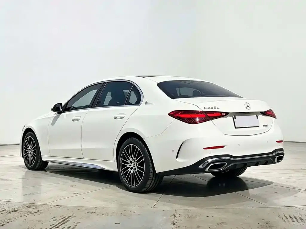 Mercedes-Benz C-Class — фото 10