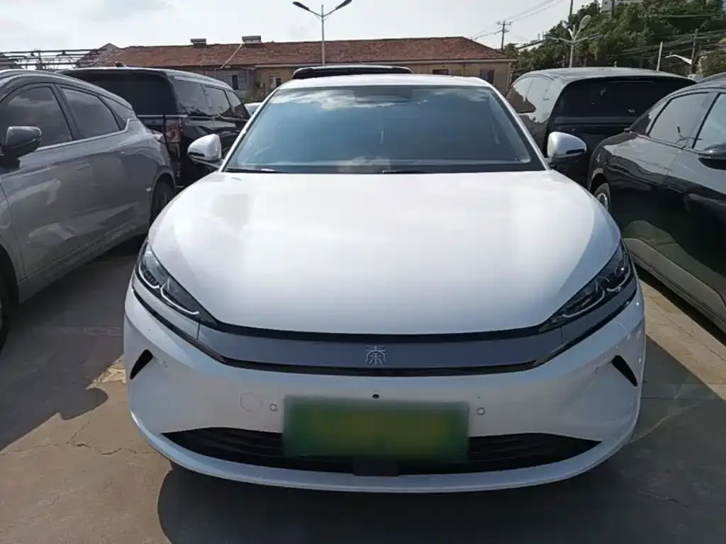 BYD Qin L — фото 10