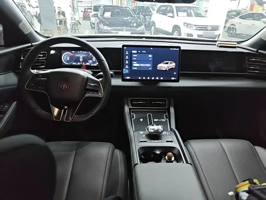 BYD Qin L — фото 2