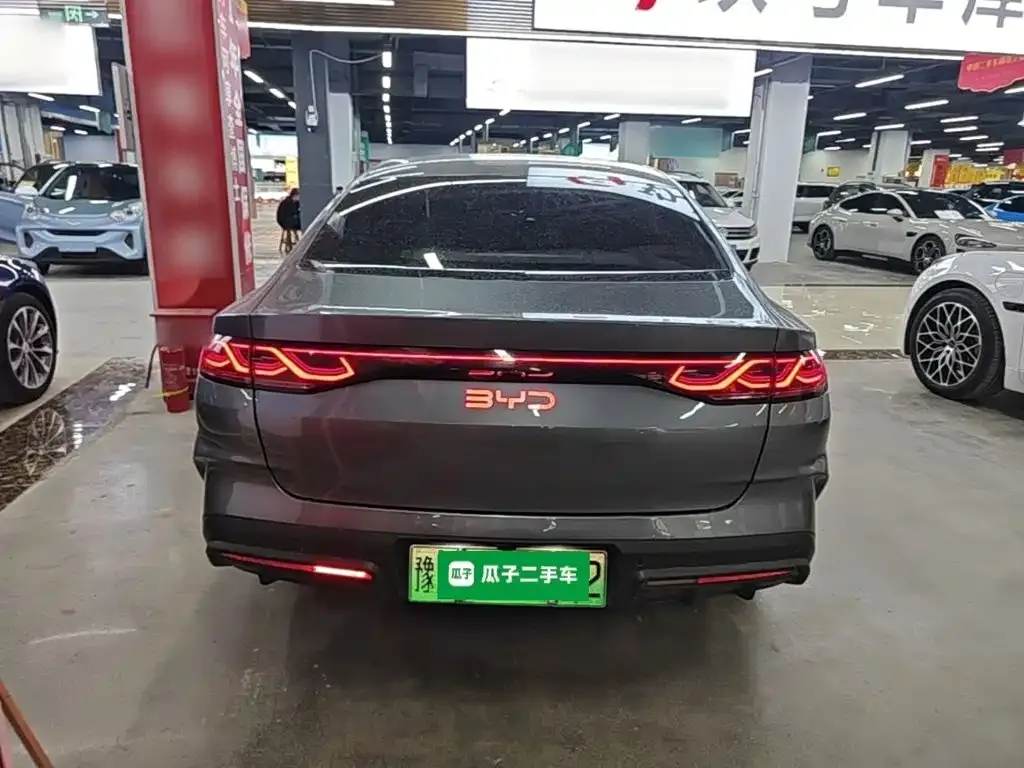 BYD Qin L — фото 3
