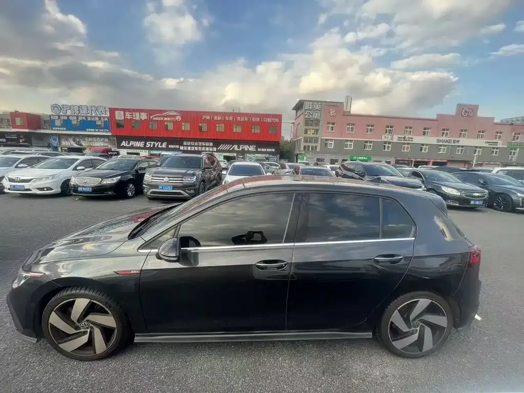 Volkswagen Golf GTI — фото 2